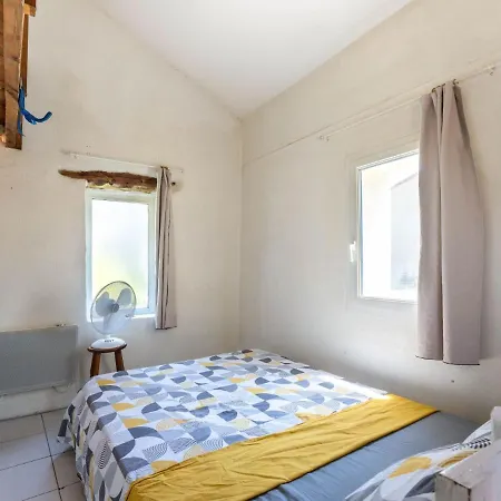 Centre By Interhome Nyons